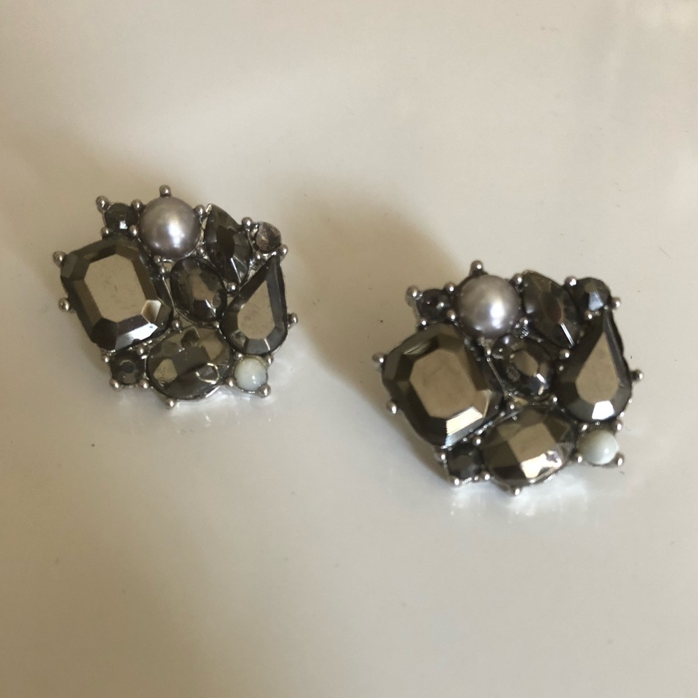 Earings